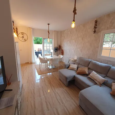 Апартаменты Renove 2 Chambres, Grande Terrasse S-o, Parking Prive Et Piscine Chauffee Эль-Пальмар