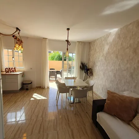 Апартаменты Renove 2 Chambres, Grande Terrasse S-o, Parking Prive Et Piscine Chauffee Эль-Пальмар