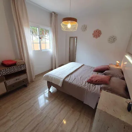 Διαμέρισμα Renove 2 Chambres, Grande Terrasse S-o, Parking Prive Et Piscine Chauffee Palm-mar