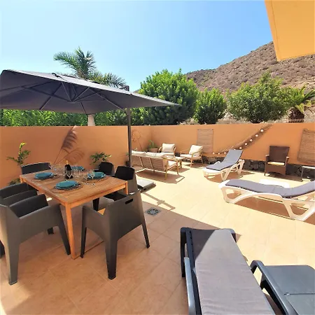 Renove 2 Chambres, Grande Terrasse S-o, Parking Prive Et Piscine Chauffee Palm-mar