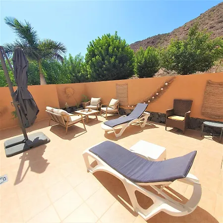 Renove 2 Chambres, Grande Terrasse S-o, Parking Prive Et Piscine Chauffee Apartment
